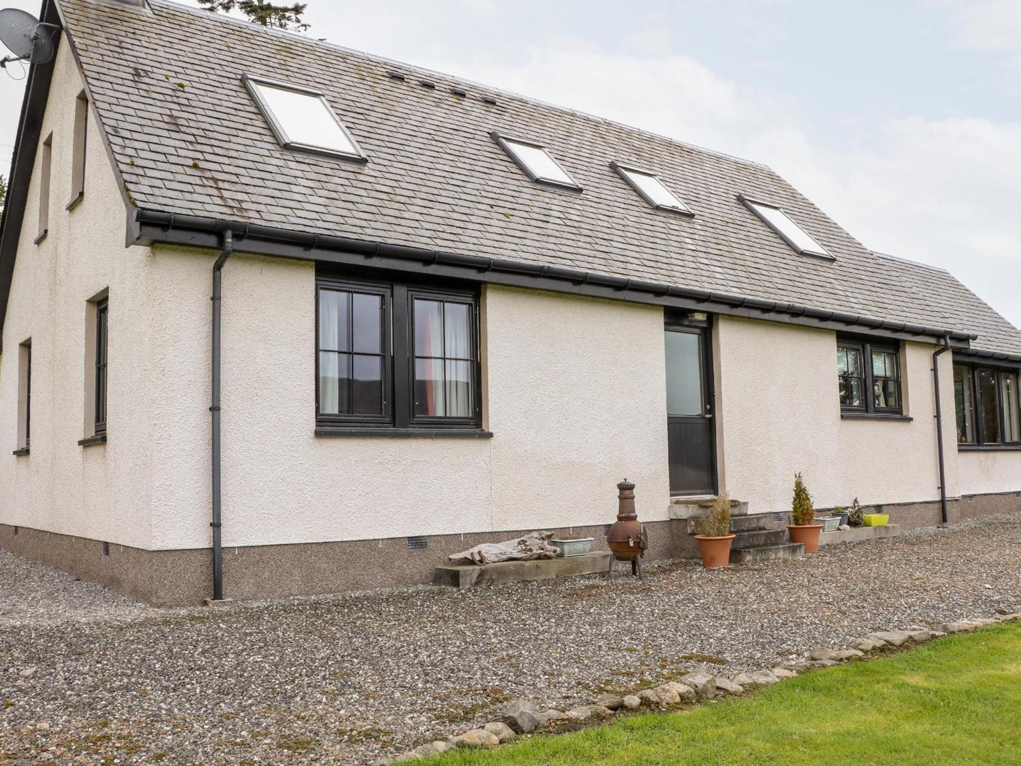 Creag-Na-Sanais Villa Laggan  Exterior photo